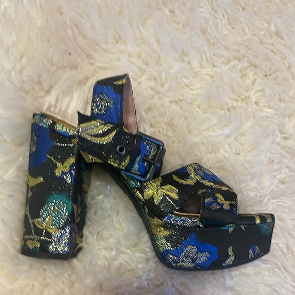 Brocade metallic platform sandals, 6.5 - Picture 3 of 10